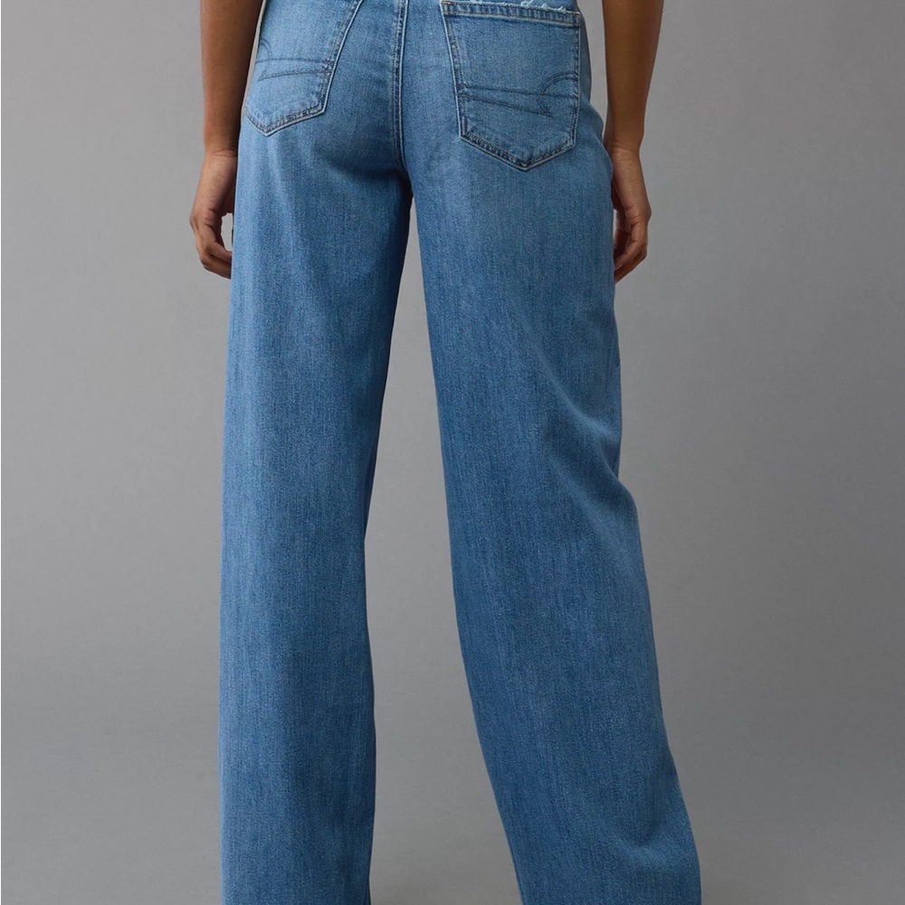 American Eagle Outfitters Light Blue Flare Jeans - Picture 2 of 12